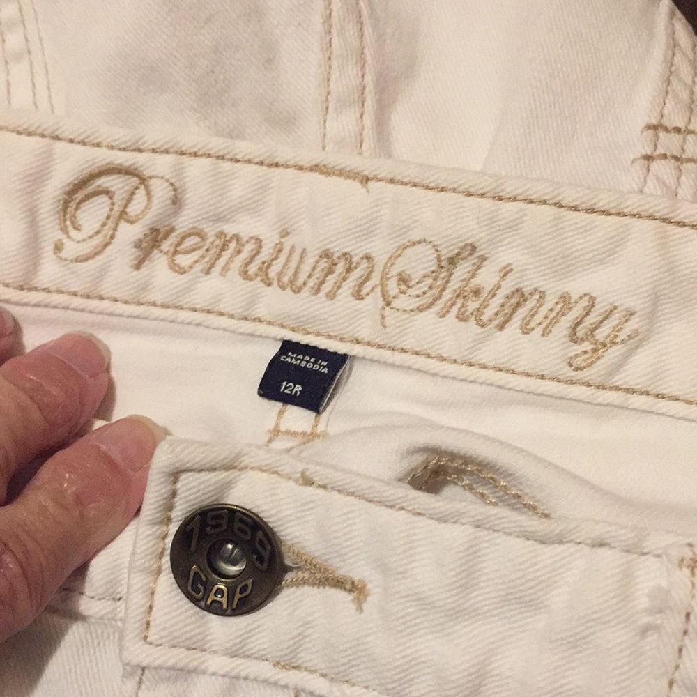 GAP Jeans - Picture 5 of 6
